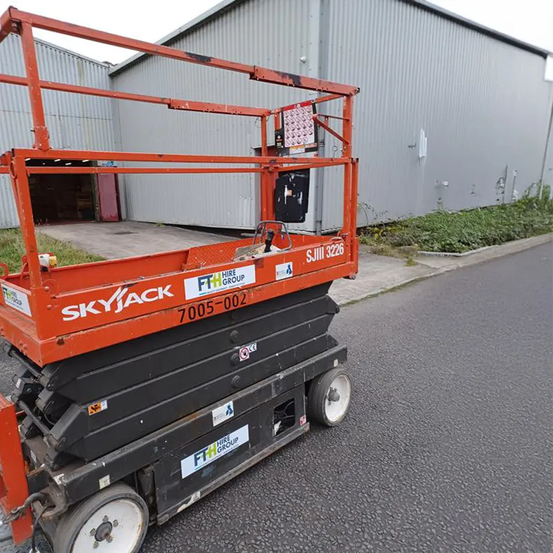 8m Scissor Lift Skyjack SJ3226 2017
